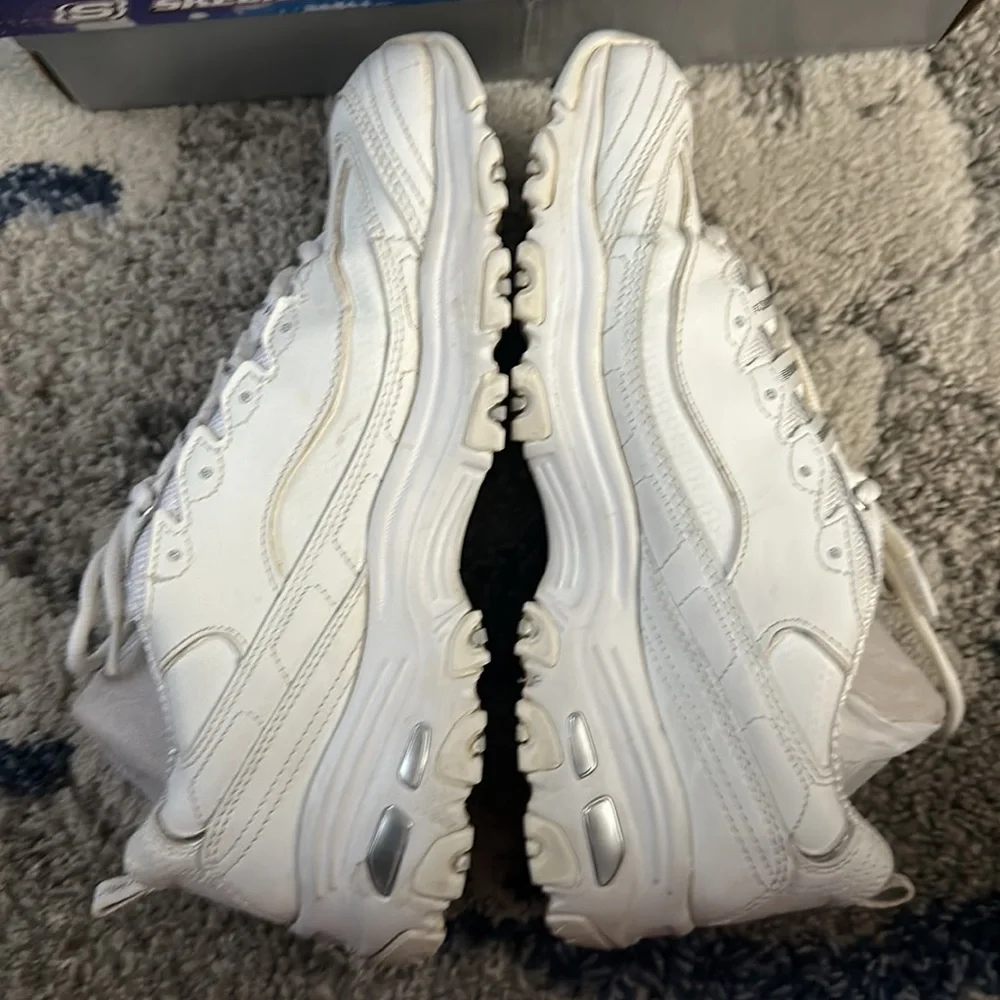 Skechers D’Lites Women’s 9.5